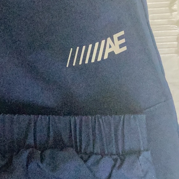 Joggers - Picture 2 of 4